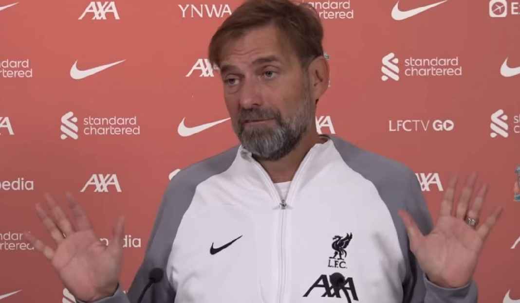 Jurgen Klopp Mulai Ajak Fans Liverpool Lupakan Trofi Liga Inggris Jurgen Klopp Nyerah Berikan Trofi Liga Inggris untuk Liverpool