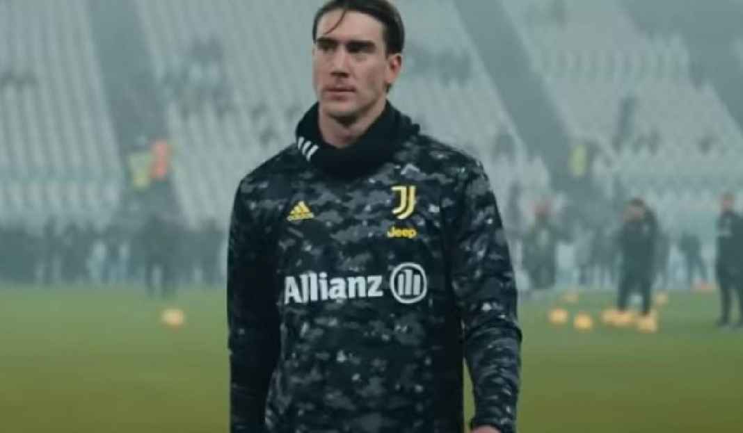 Juventus Terancam Tanpa Dusan Vlahovic di Laga Berikutnya Alasan Dusan Vlahovic Ditarik Keluar di Laga Lawan Benfica