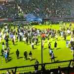 Usai kerusuhan Arema FC vs Surabaya FC, Suporter Bisa Dilarang ke Stadion dan Liga 1 Indonesia Dihentikan