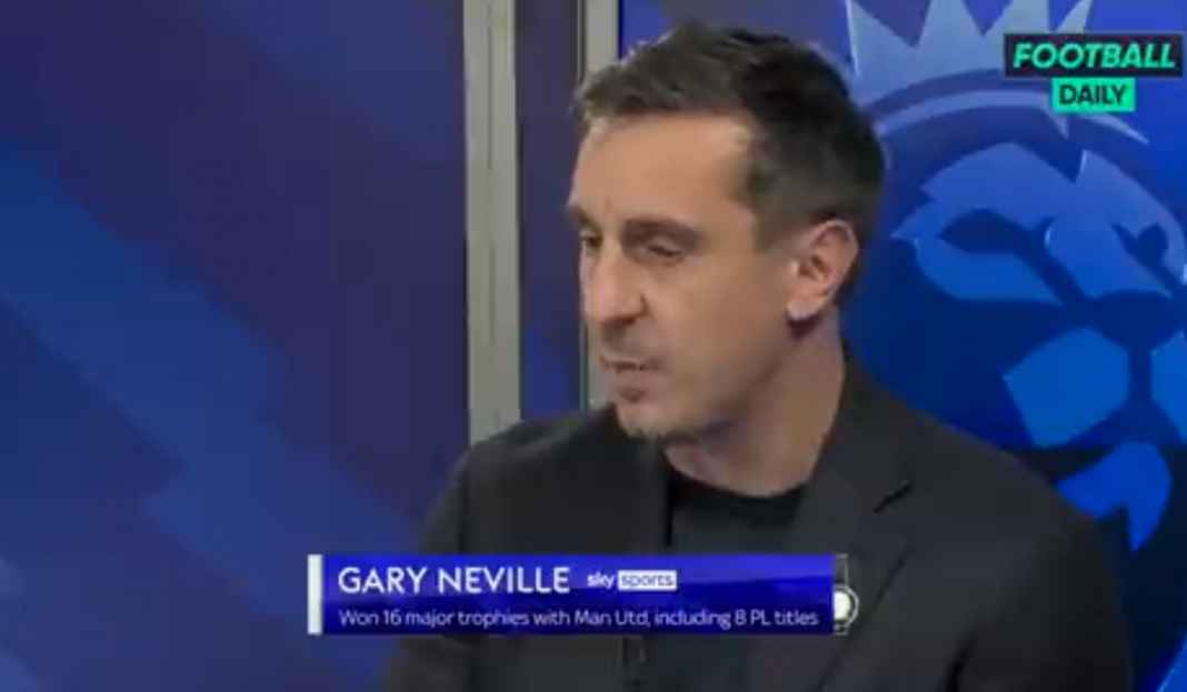 Neville puji kinerja wasit Gary Neville Terkesan Lihat Kinerja Wasit Anthony Taylor, Salut Dengan Kinerja Joe Gomez
