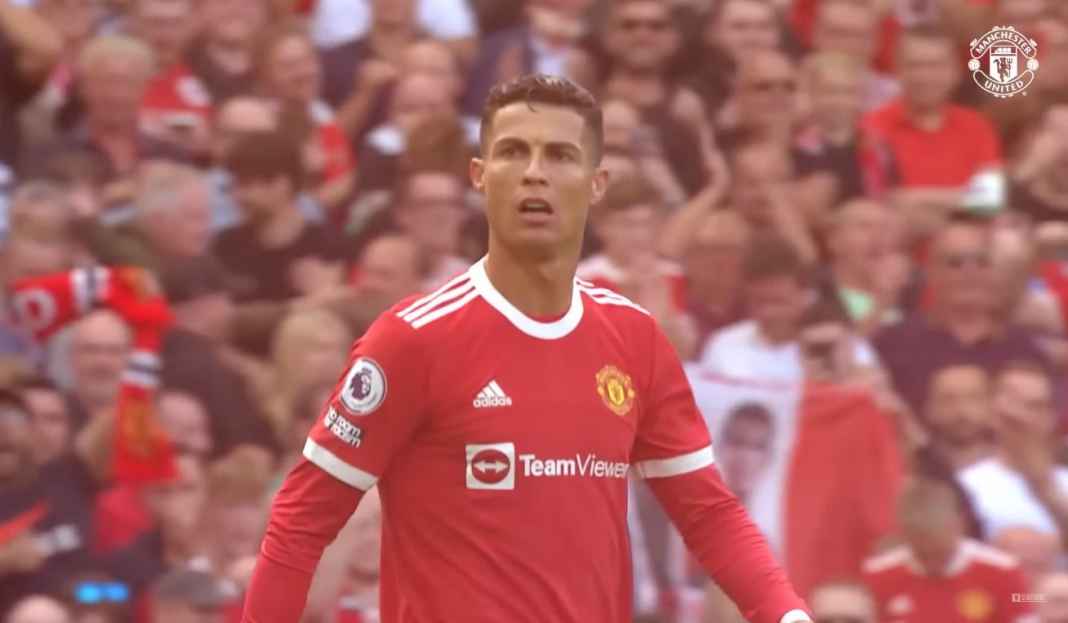 Ronaldo diklaim jadi pengaruh negatif di MU Legenda Arsenal Sebut Ego Besar Ronaldo Jadi Racun di Ruang Ganti Man Utd