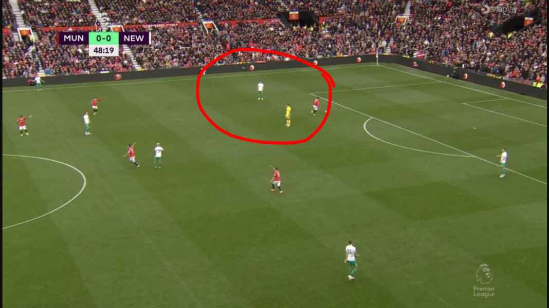 Ronaldo, menit 48 Ronaldo Kena Kartu Kuning Untuk Protes Menit 48 Dalam Hasil Man Utd 0-0 Newcastle Tadi Malam