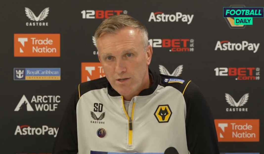 Steve Davis di konferensi pers Cuma Lima Gol dari 12 Laga, Steve Davis Tuntut Wolves Lebih Tajam di Depan Gawang