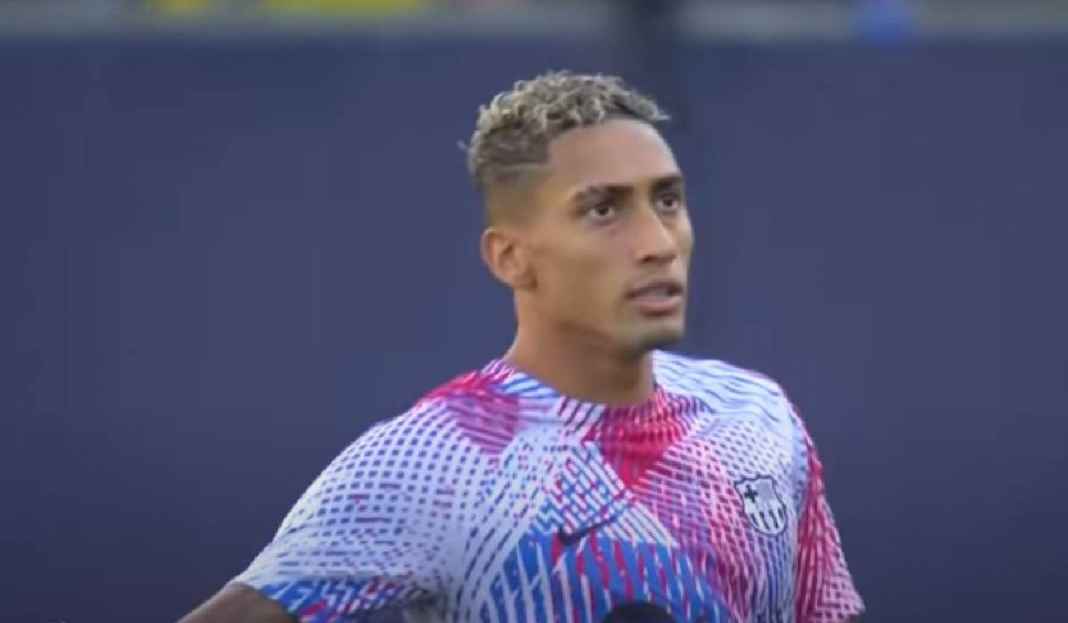 Raphinha Akui Main di Barcelona Sulit Raphinha Mulai Ngeluh Nih di Barcelona, Ada Apa?