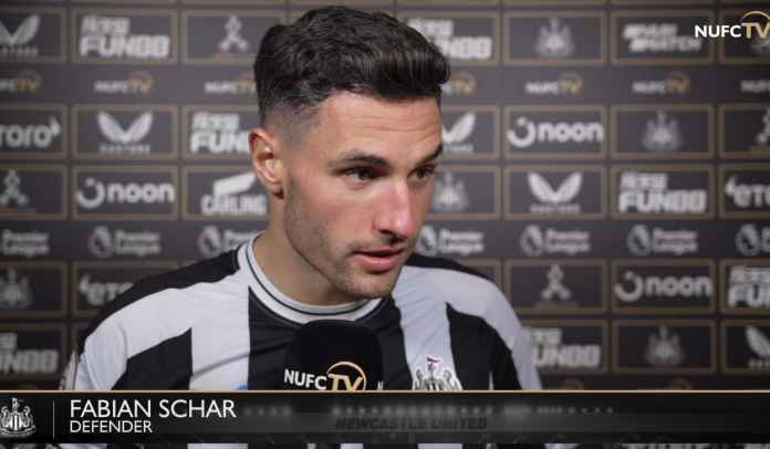 Fabian Schar Merasa Tersanjung Fans Newcastle Apresiasi Kinerja Barisan Pertahanan Tim