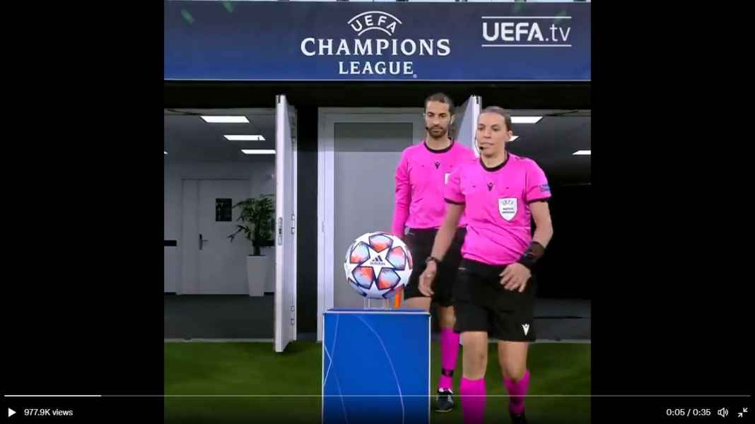 Stéphanie Frappart Perkenalkan Wasit Perempuan Stéphanie Frappart, Beri 3 Penalti Selama 45 Menit Pertama Laga Real Madrid vs Celtic