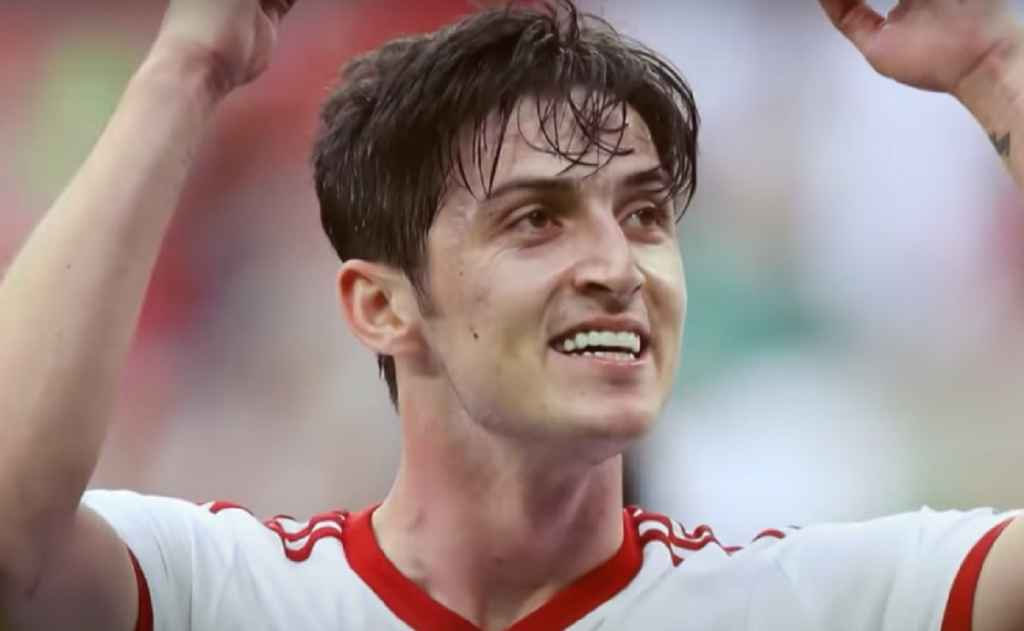 Sardar Azmoun, Timnas Iran