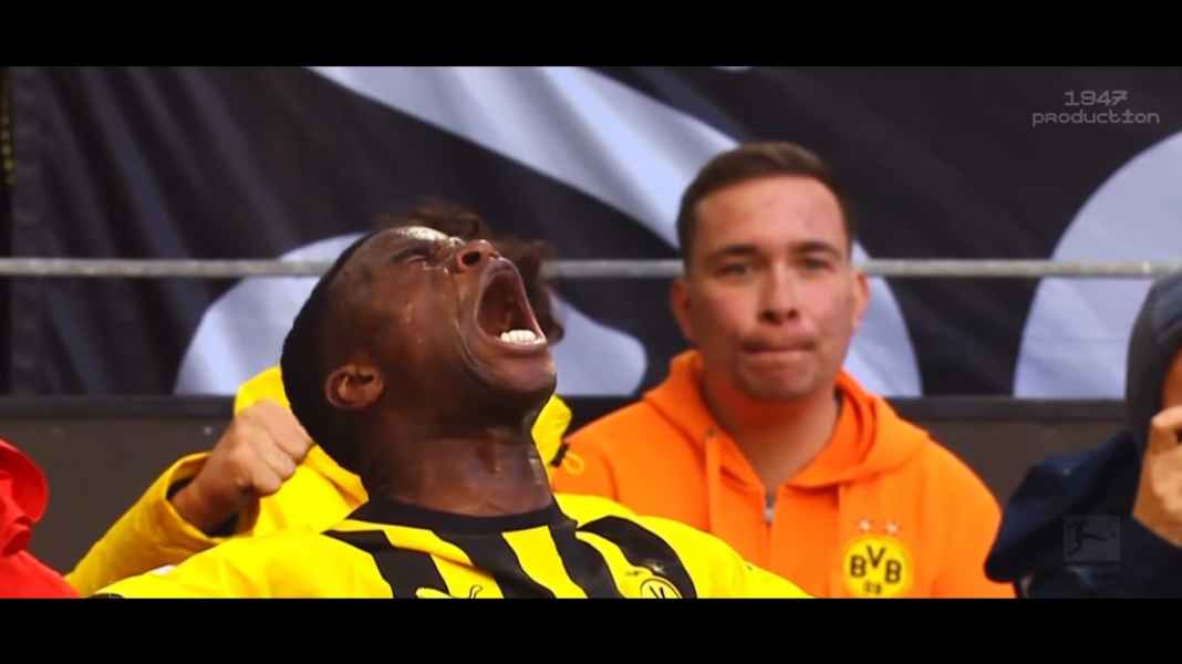 Pemain Dortmund Usia 17 Tahun Cetak 2 Gol Tadi Malam, Berusaha Tarik Perhatian Timnas Jerman