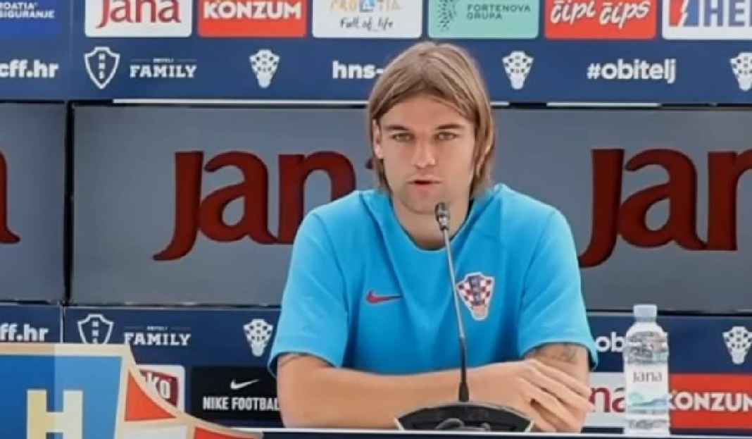 Borna Sosa, Timnas Kroasia Borna Sosa, Timnas Kroasia