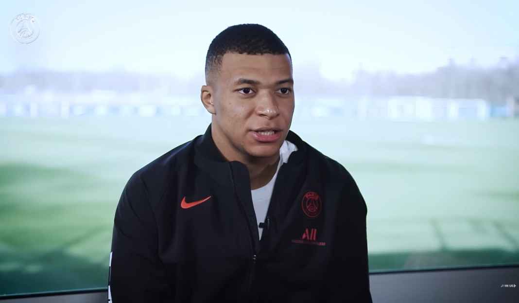 Kylian Mbappe, Paris Saint-Germain Kylian Mbappe, Paris Saint-Germain