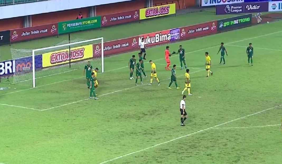 Leo Lelis, Persebaya Surabaya Leo Lelis, Persebaya Surabaya