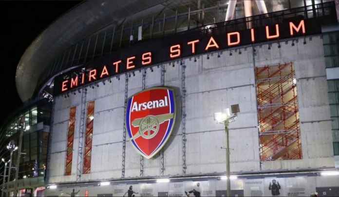 Stadion Emirates, Arsenal
