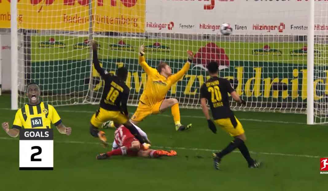Youssoufa Moukoko, Borussia Dortmund Youssoufa Moukoko, Borussia Dortmund