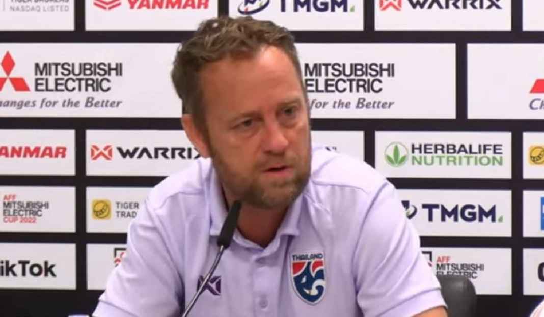 Alexandre Polking Konferens Pers Bersama Timnas Thailand Thailand Hadapi Laga Penentuan di Piala AFF, Alexandre Polking Bawa-bawa Piala Dunia