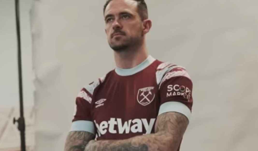 Danny Ings dengan Jersey West Ham United Danny Ings Senjata Baru David Moyes Hindarkan West Ham United dari Degradasi