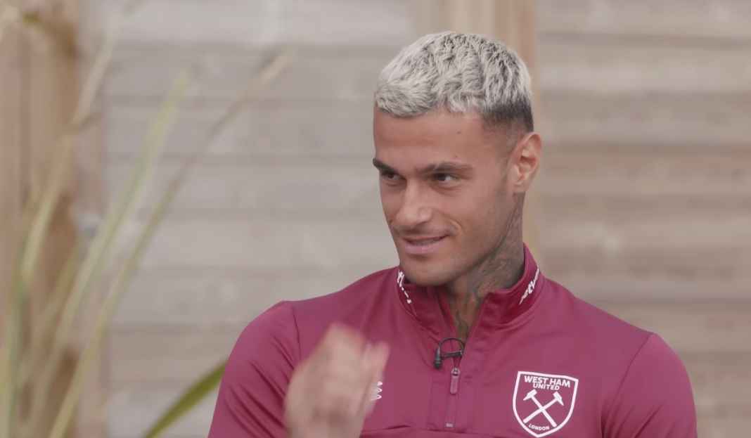 Gianluca Scamacca jadi target AC Milan Cari Pengganti Rafael Leao, AC Milan Ingin Pulangkan Striker Italia dari West Ham