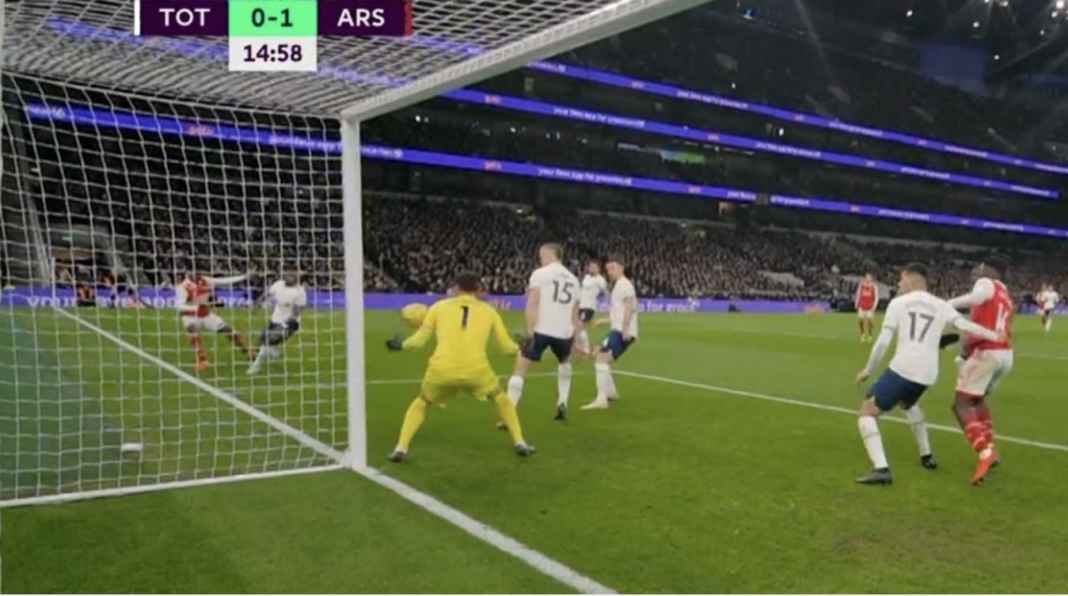 Gol Bukayo Saka, bunuh diri Hugo Lloris Bukayo Saka Harus Dikukuhkan Sebagai Pemain Terbaik Arsenal, Tadi Malam