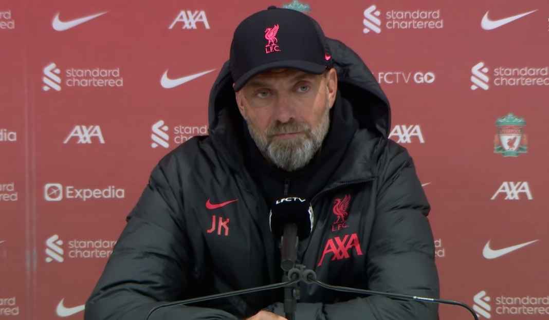 Jurgen Klopp dalam konferensi pers Jurgen Klopp Tetap Puas Meski Liverpool Ditahan Imbang, Singgung Peluang Empat Besar