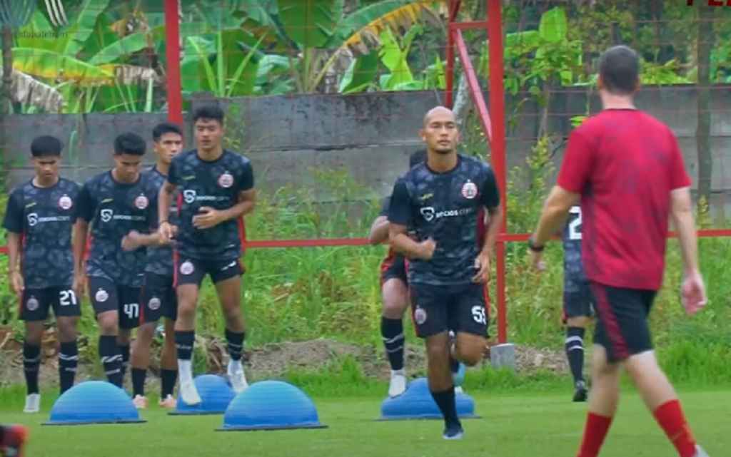 Latihan Skuad Persija Jelang Menjamu PSM Makassar