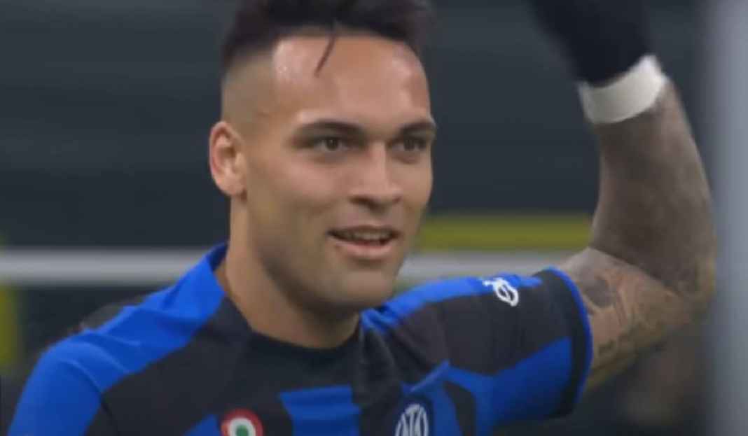 Lautaro Martinez Sedang Memperkuat Inter Milan Lawan Verona Lautaro Martinez Sesumbar Inter Milan Bisa Raih Scudetto Musim Ini