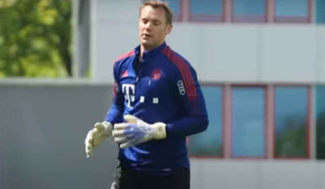 Manuel Neuer Sedang Latihan di Bayern Munchen Waduh, Bayern Munchen Super Panik Soal Kiper