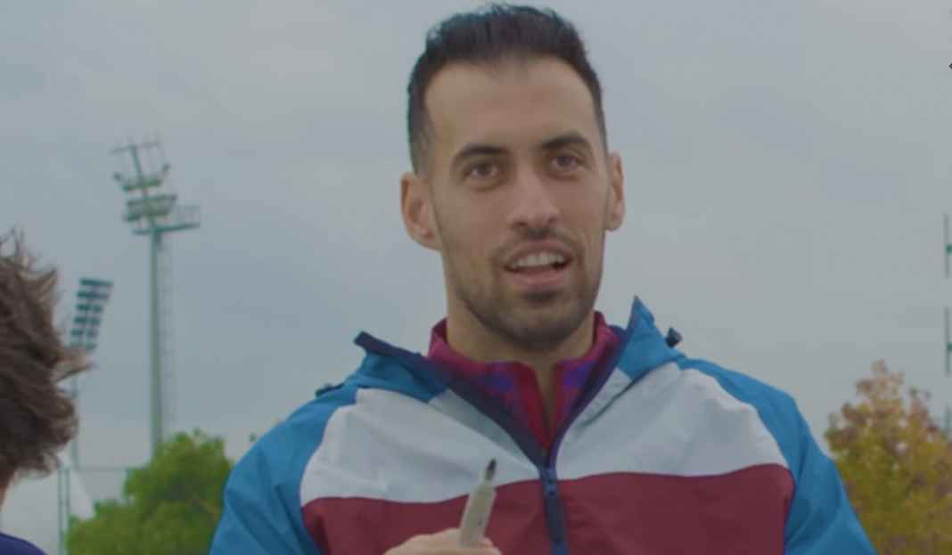 Sergio Busquets belum ditawari kontrak baru Gelandang Kawakan Ini Belum Ditawari Kontrak Baru, Kode Karirnya di Barcelona Berakhir?