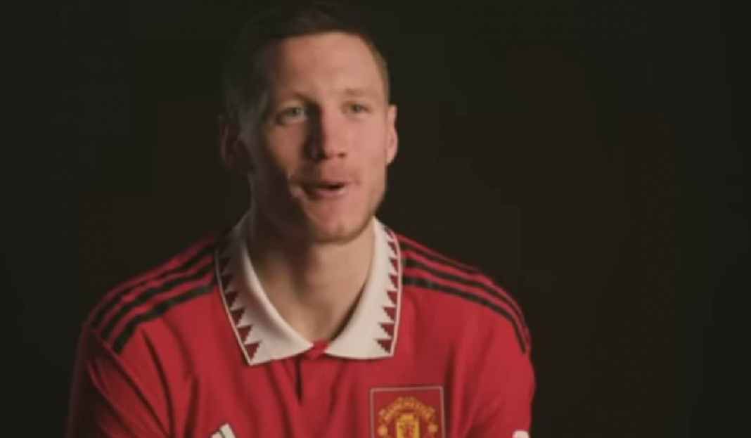 Wout Weghorst Sedang Interview Usai Gabung Manchester United Intip Target Wout Weghorst di Manchester United