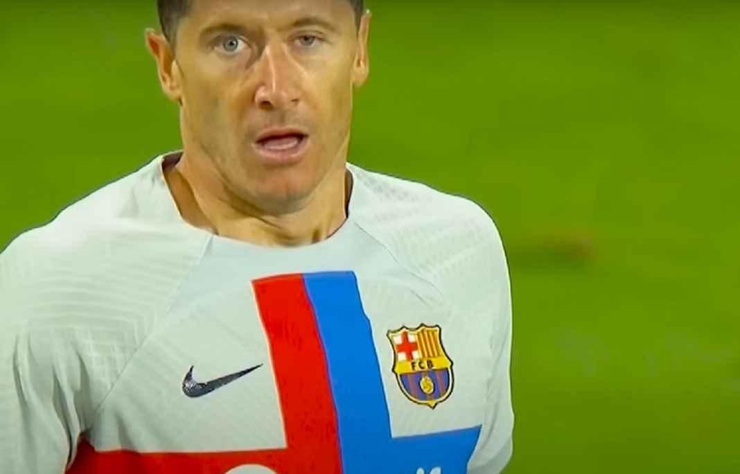 Barcelona Harus Bayarkan 20 Miliar untuk 25 Gol Lewandowsij Barcelona Harus Bayarkan 20 Miliar untuk 25 Gol Lewandowsij