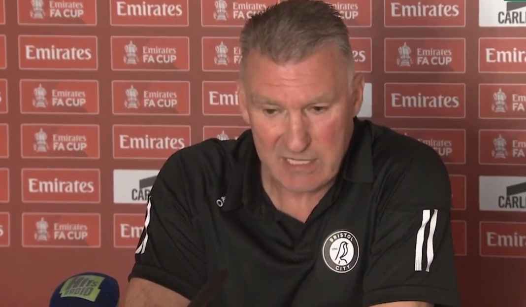 Bos Bristol waspadai reuni dengan Riyad Mahrez Nigel Pearson Waspadai Reuni Dengan Riyad Mahrez Jelang Bristol City vs Manchester City