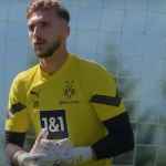 Gregor Kobel Si Penyelamat Borussia Dortmund Lawan Chelsea!