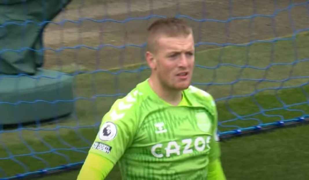 Jordan Pickford Sedang Mengawal Gawang Everton Jordan Pickford OTW Bikin Gigit Jari Duo Klub Top Liga Inggris