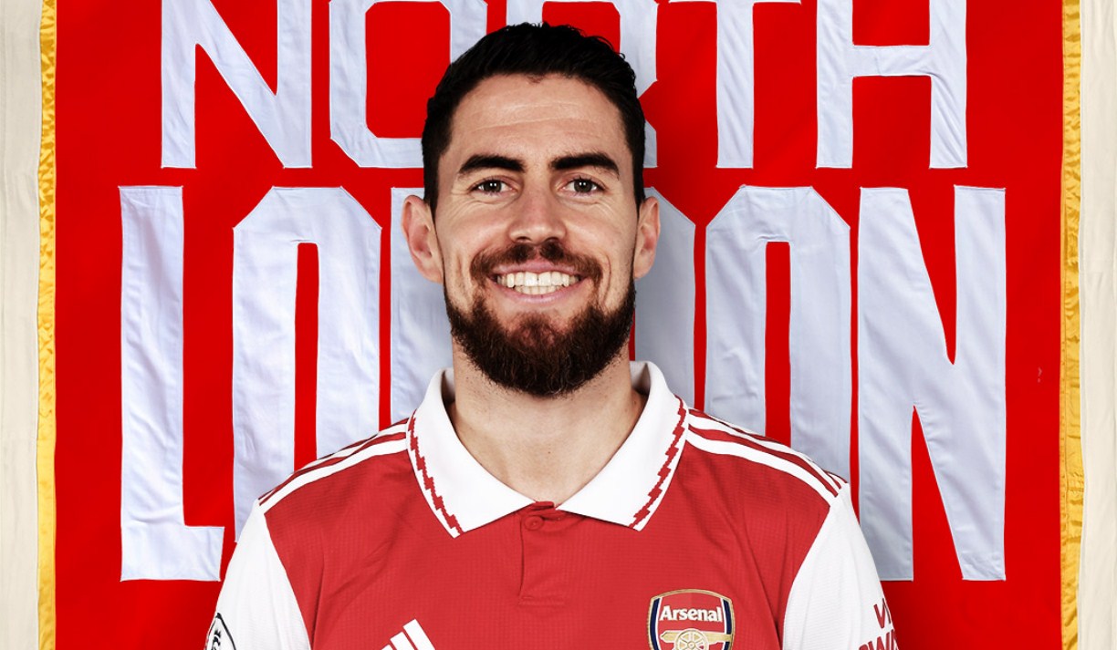 RESMI! Arsenal Umumkan Transfer Jorginho Dari Chelsea, Kenakan Nomor ...