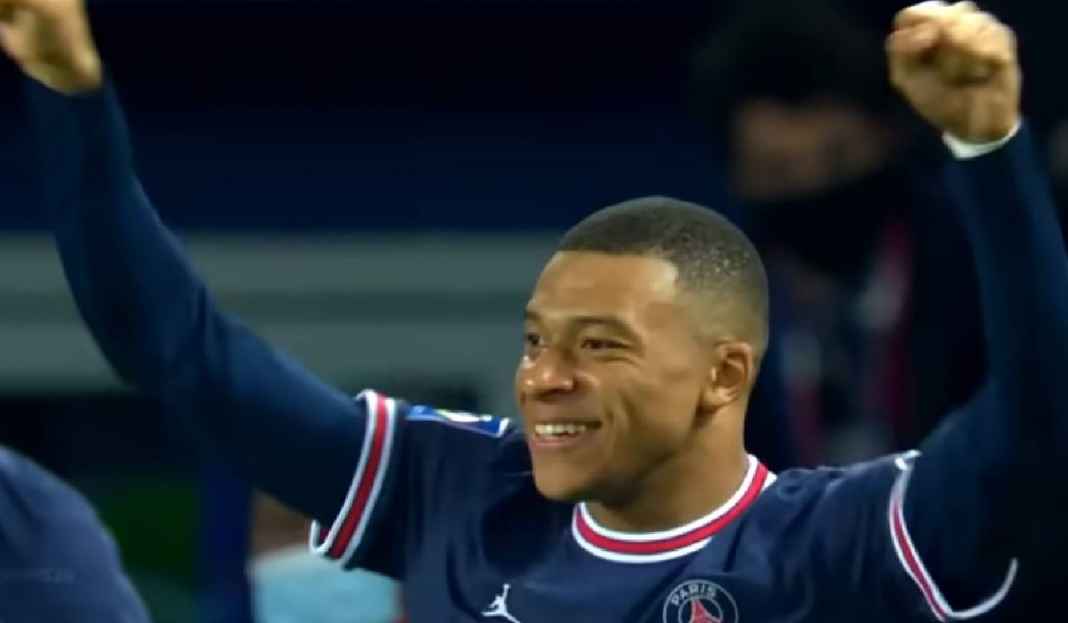 Kylian Mbappe Selebrasi Usai Jebol Gawang Lawan di Liga Perancis Wah, Kylian Mbappe Dinasihati Khusus Sebelum Gabung ke Real Madrid