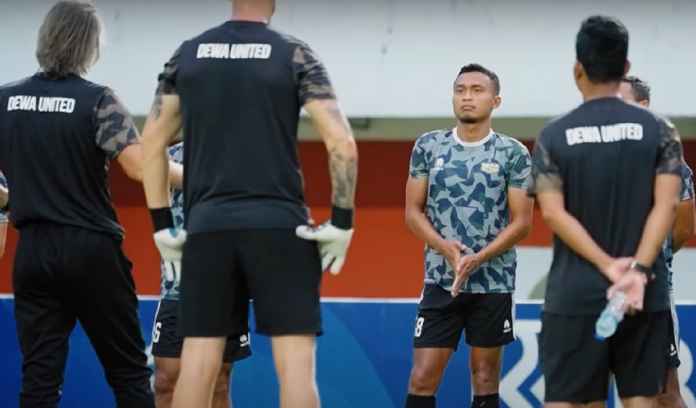 Latihan Dewa United di Maguwoharjo Jelang Hadapi PSS Sleman