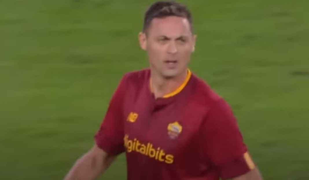 Nemanja Matic Memperkuat AS Roma Lawan Torino AS Roma Sudah Tentukan Masa Depan Gelandang Veteran