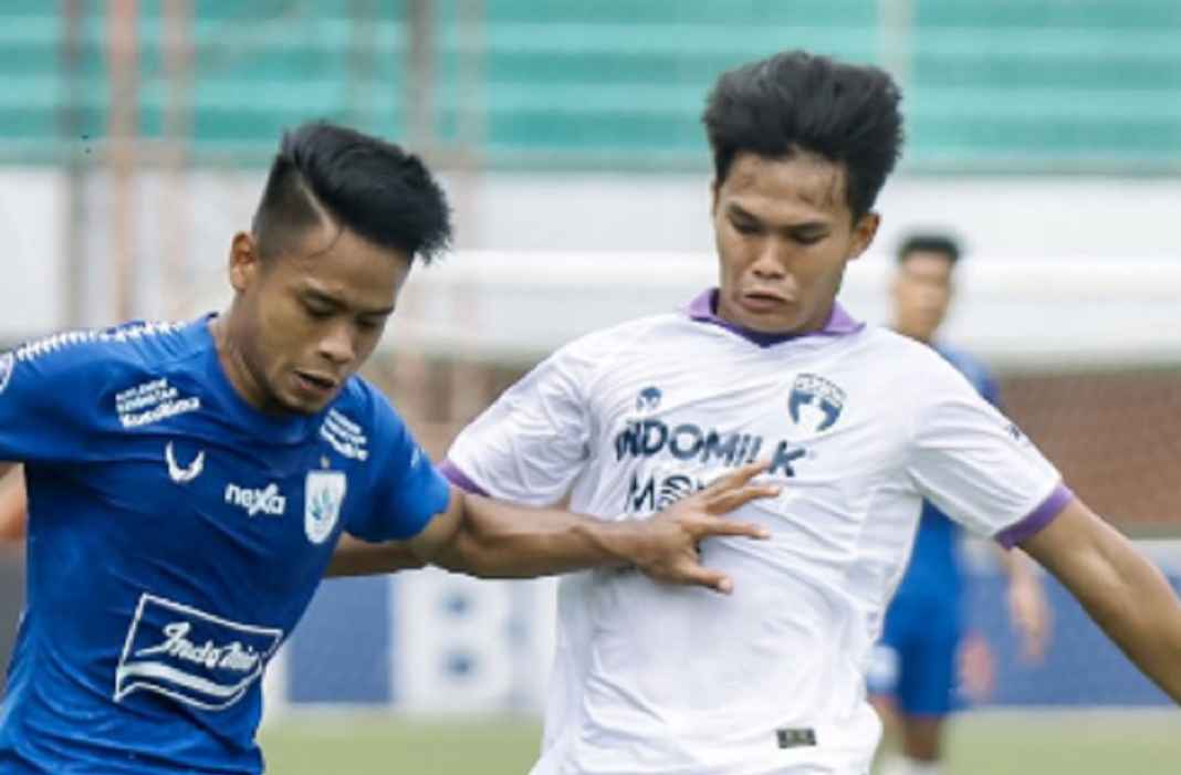 PSIS Menjamu Persita Tangerang PSIS Menjamu Persita Tangerang