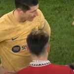 Robert Lewandowski dii Laga Barcelona vs Manchester United