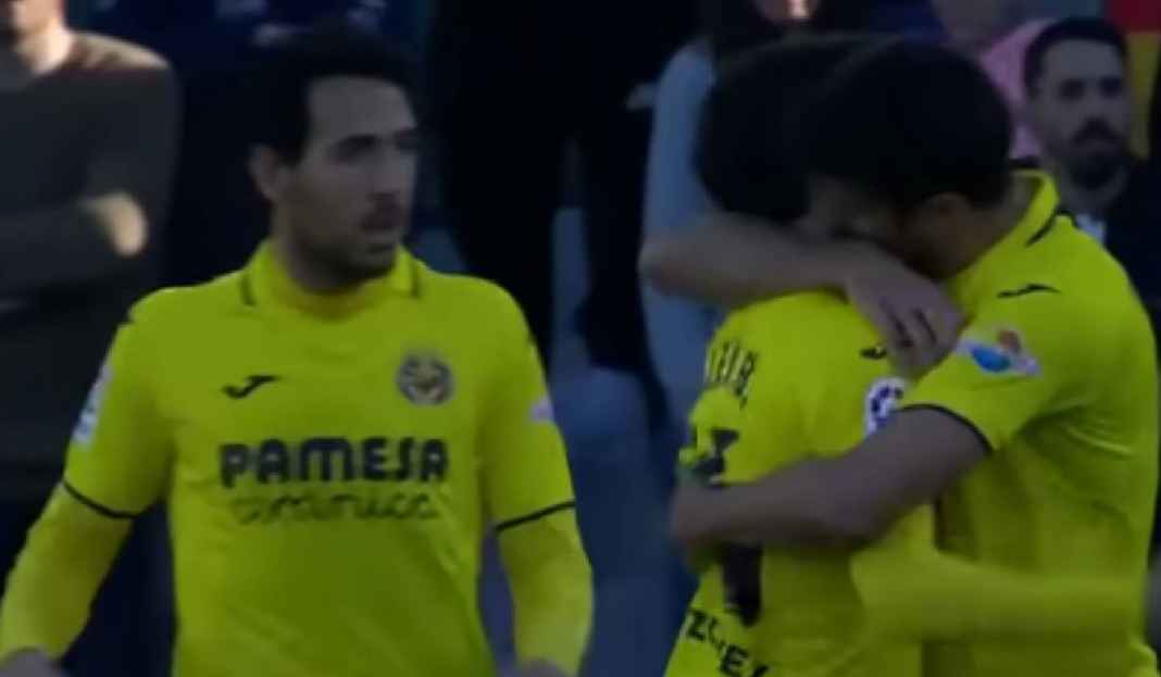Selebrasi Gol Pemain Villarreal Lawan Elche Villarreal Ingin Rusak Tren Positif Pemuncak Klasemen Liga Spanyol