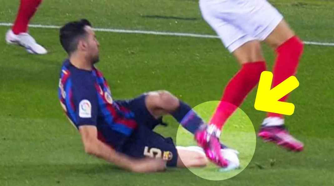 Sergio Busquets cedera serius dalam laga Barcelona vs Sevilla Sergio Busquets cedera serius dalam laga Barcelona vs Sevilla