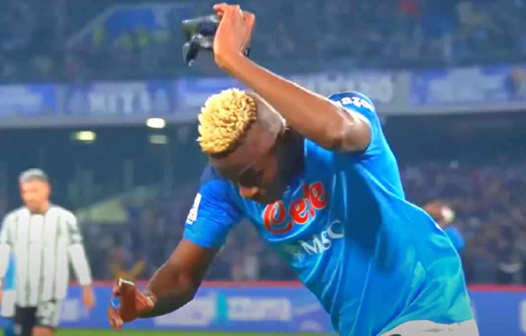 Victor Osimhen Usai Mencetak Gol Victor Osimhen Usai Mencetak Gol