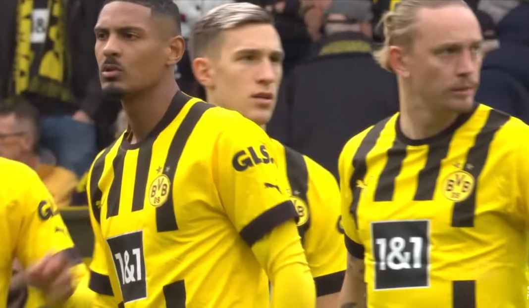 Borussia Dortmund ingin bangkit usai kalah dari Chelsea Prediksi Schalke vs Borussia Dortmund, Lupakan Liga Champions, Saatnya Kembali Menang!