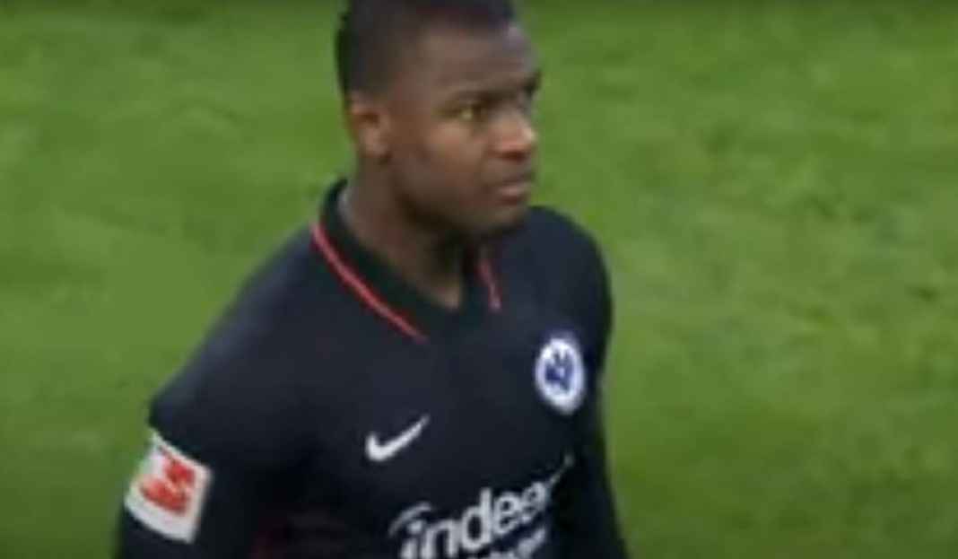 Evan Ndicka Memperkuat Pertandingan Eintracht Frankfurt Liverpool Fokus Kejar Bek Pemenang Liga Europa, Siapa?