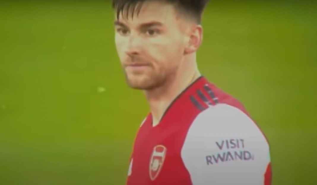Kieran Tierney Membela Pertandingan Arsenal Kieran Tierney Mulai Jarang Main di Arsenal, Kenny Dalglish Berikan Nasihat!
