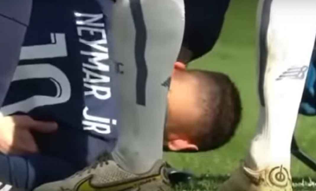 Neymar Janji Kembali Lebih Kuat untuk PSG