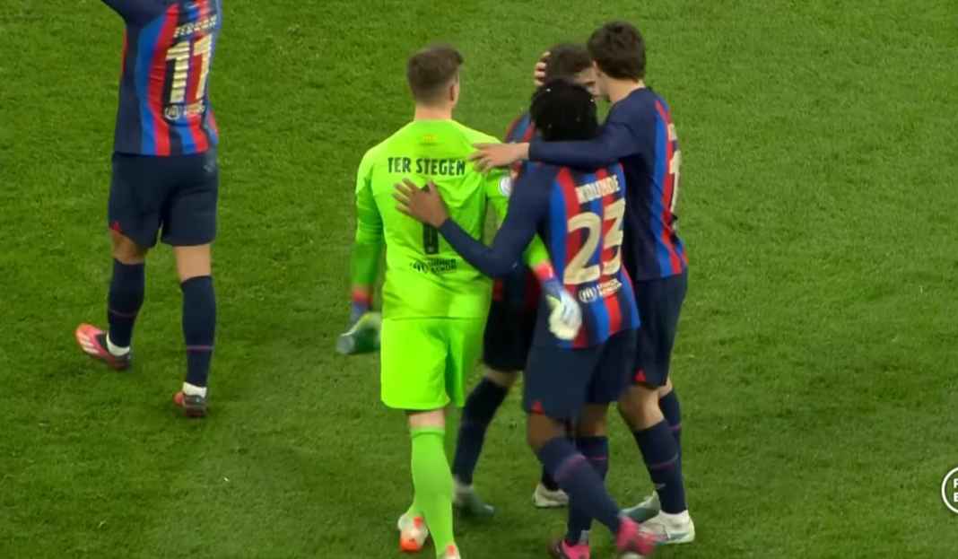 Para pemain Barcelona rayakan kemenangan atas Madrid Prediksi Barcelona vs Valencia, Kembali ke Jalur Kemenangan, Jaga Keunggulan di Puncak