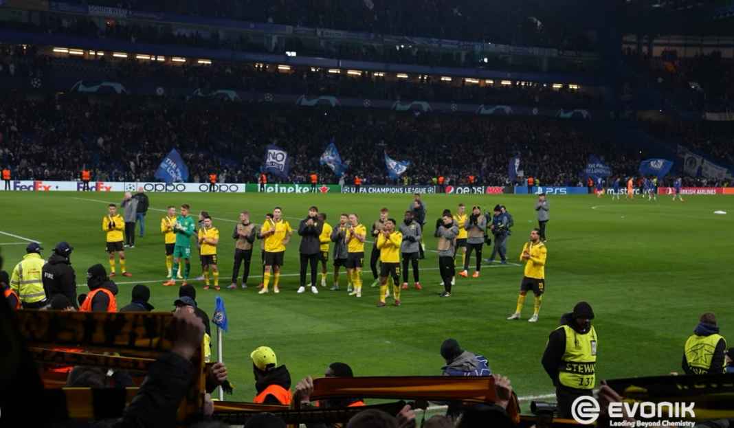 Pemain Dortmund usai laga kontra Chelsea Prediksi Borussia Dortmund vs FC Koln, Saatnya Kembali Menang Demi Jaga Harapan Gelar