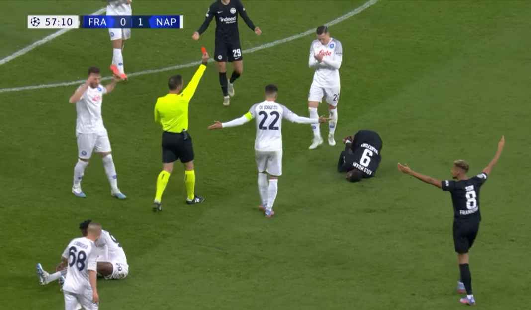 Randal Kolo Muani kartu merah di leg pertama Prediksi Napoli vs Eintracht Frankfurt, Langkah Mudah Partenopei Menuju Perempat Final?