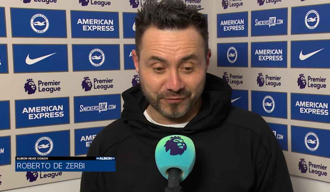 Roberto de Zerbi di konferensi pers Brighton Roberto de Zerbi Nilai Brighton Memang Pantas Menang Usai Kalahkan Crystal Palace