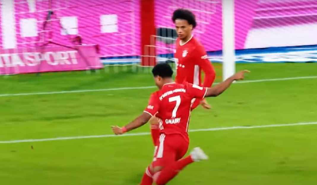 Serge Gnabry dan Leroy Sane Beraksi di Laga Bayern Munchen Wah, Bayern Munchen Berencana Tendang Serge Gnabry dan Leroy Sane!