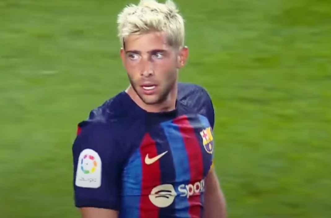 Sergi Roberto Bertahan di Barcelona Setahun Lagi